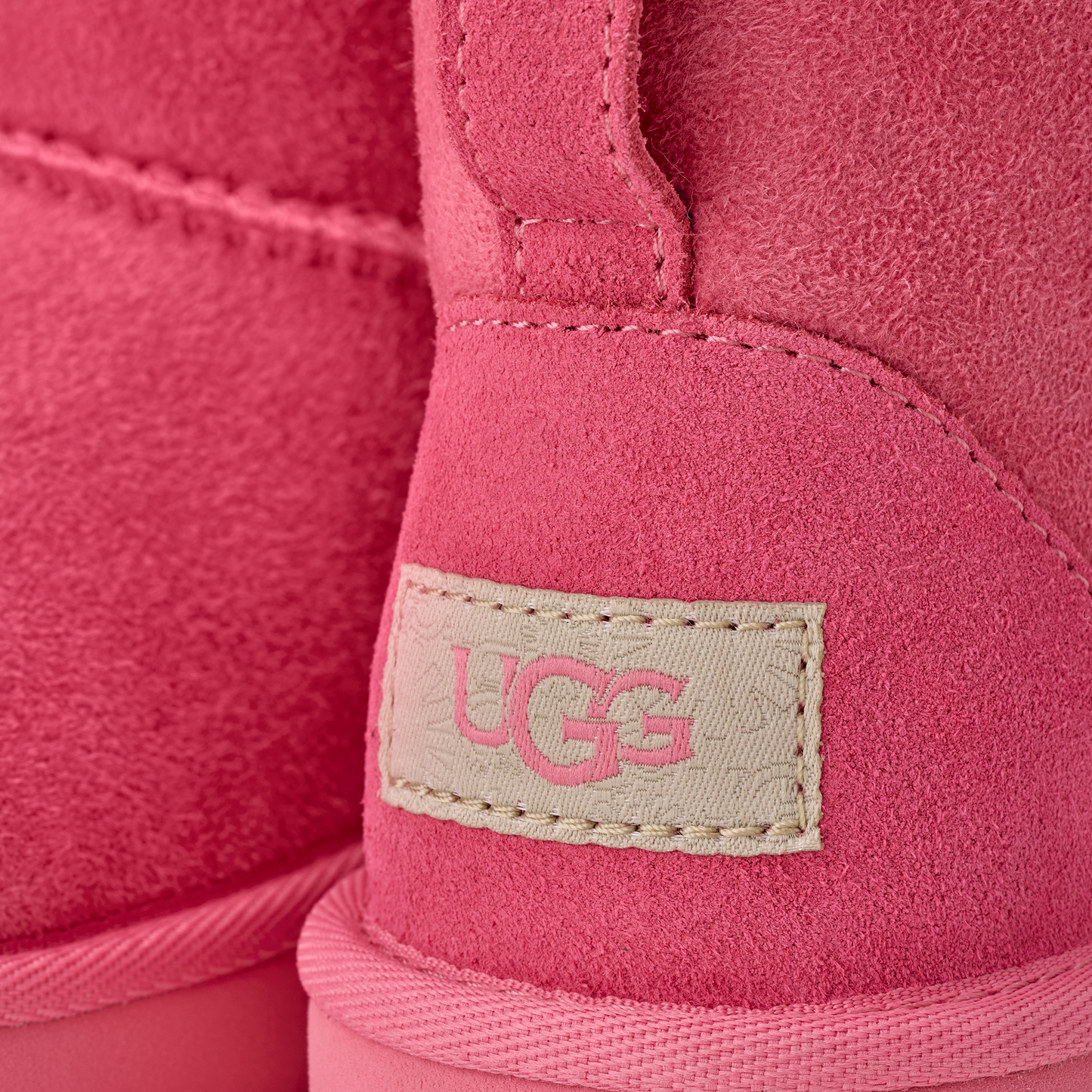 Ugg Classic Mini II- Big Kid