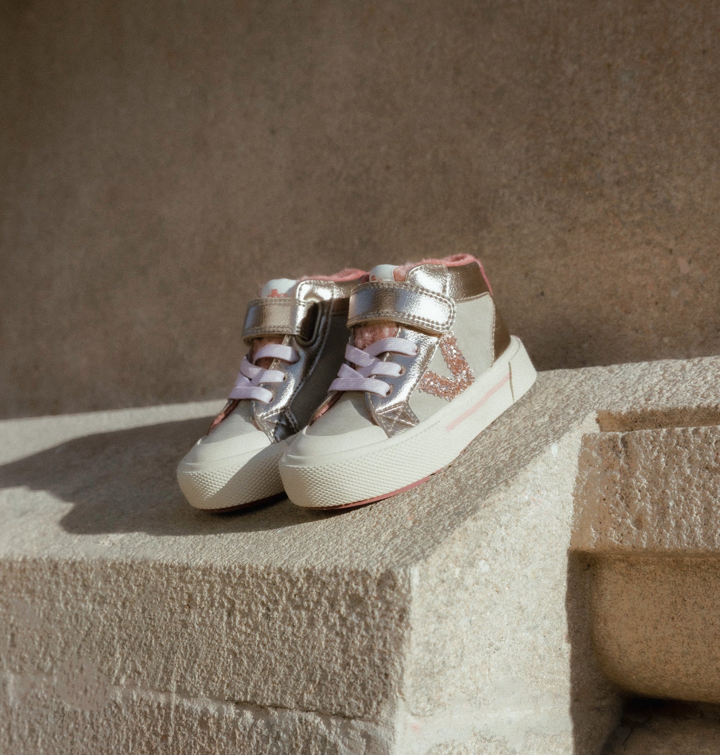 Victoria Kids Tribu Metallic High-top Sneakers