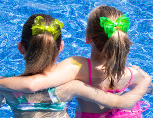 Wee Ones Medium WeeSplash™ Vibrant Colored Vinyl Girls Swim Hair Bow