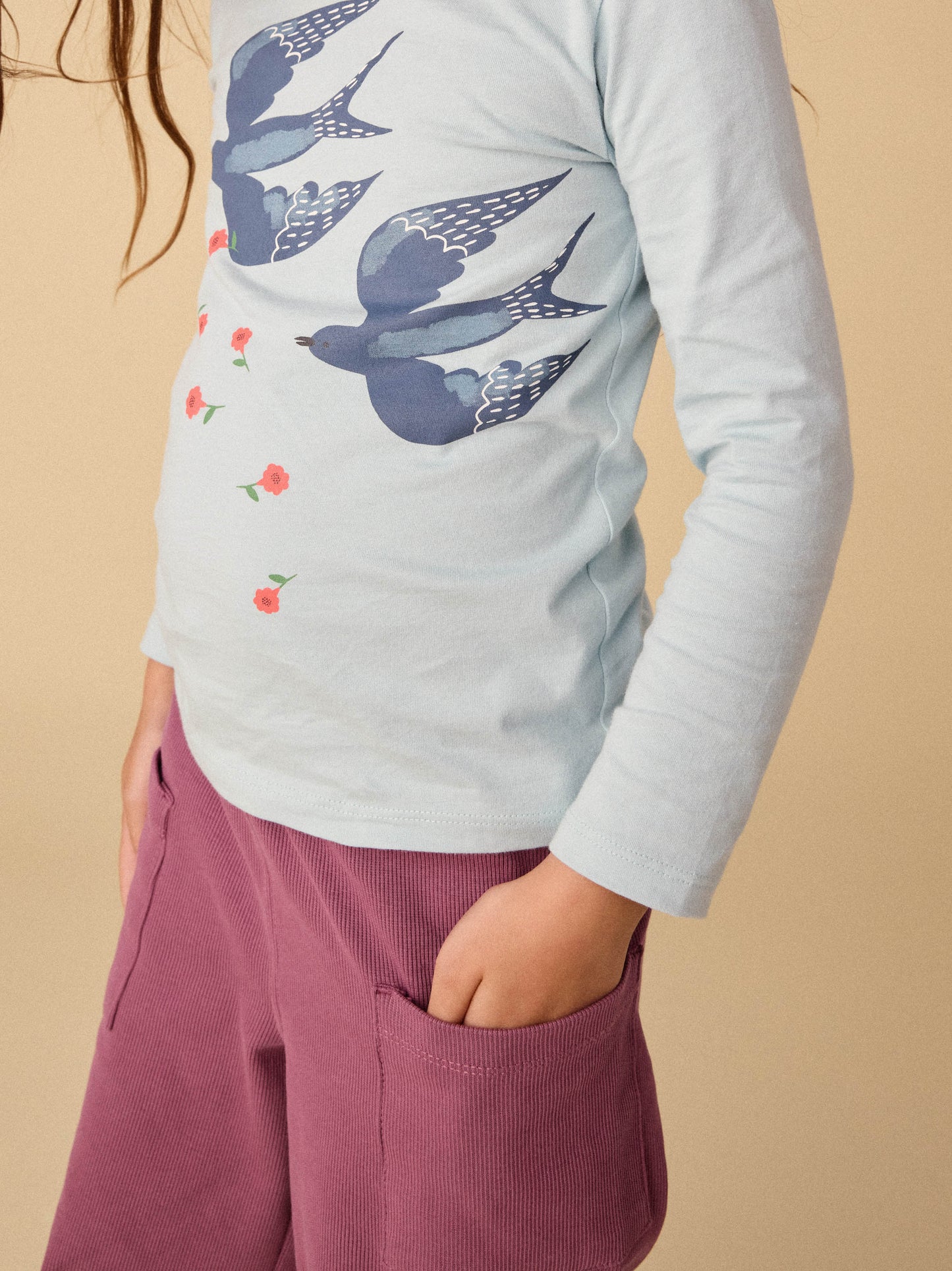 Tea Magpies Graphic T-Shirt