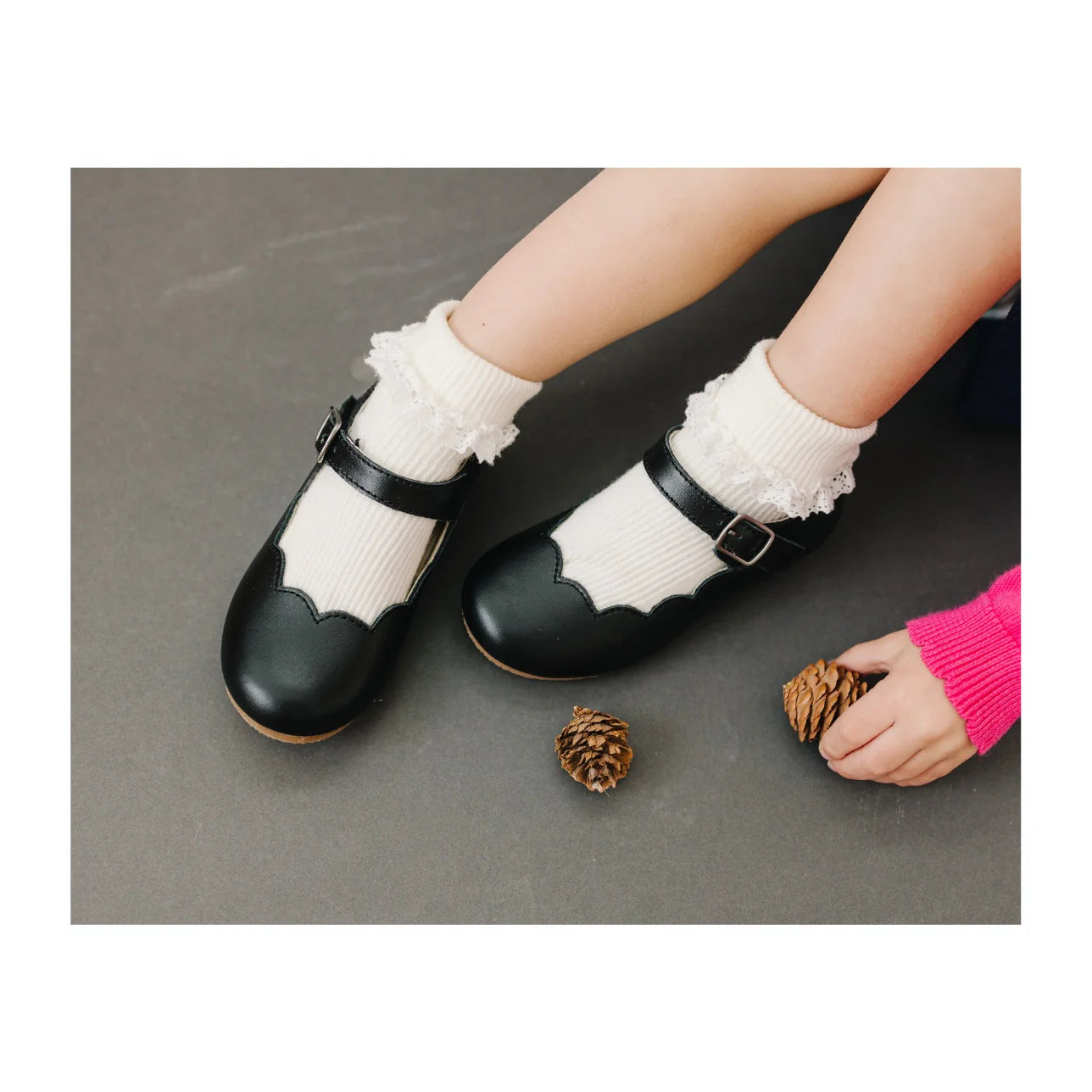 L'Amour Sonia Scalloped Mary Janes