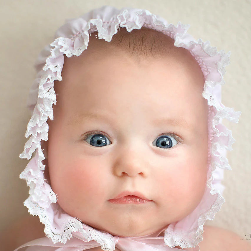 Feltman Brothers Smocked Lace Bonnet