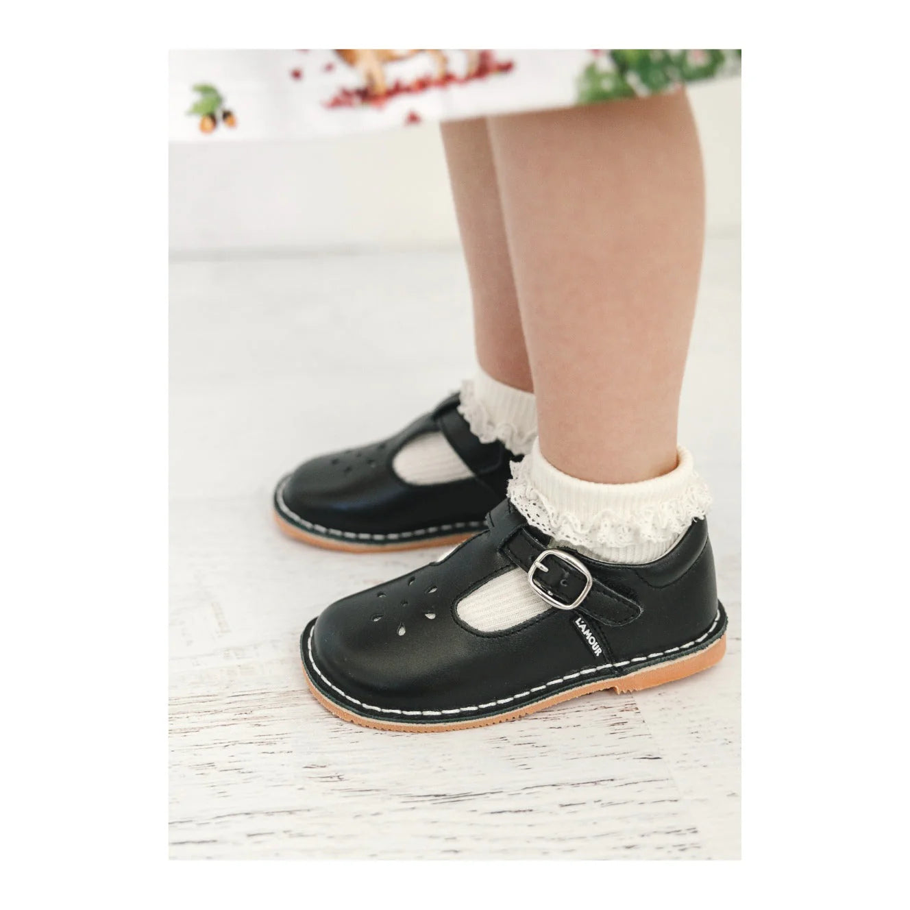 L'Amour Joy Classic Leather T-Strap Mary Jane