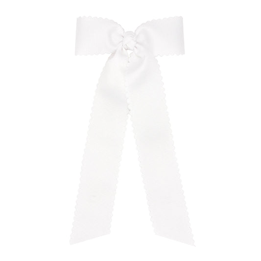 Wee Ones Medium Grosgrain Bowtie with Scalloped Edges and Streamer Tails