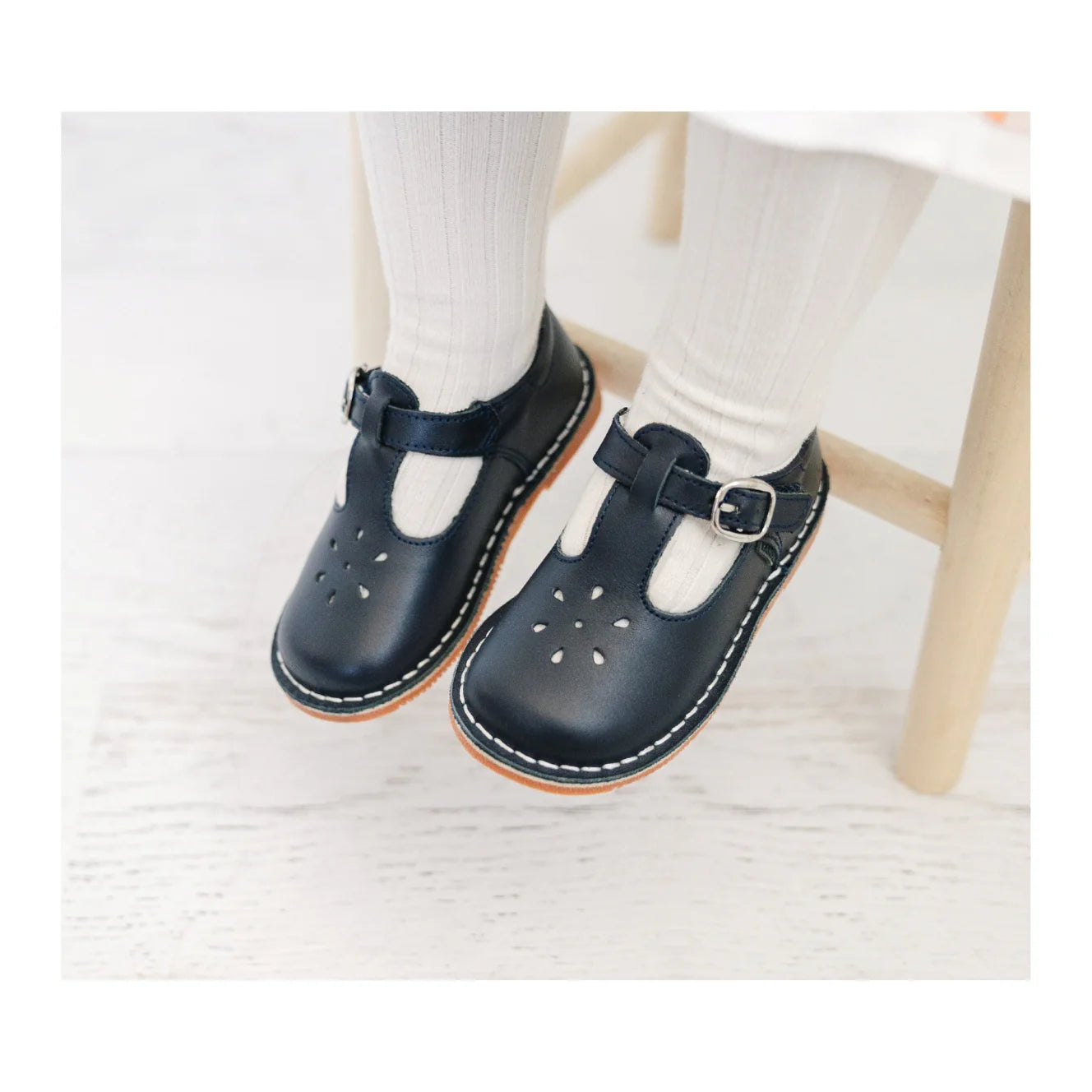 L'Amour Joy Classic Leather T-Strap Mary Jane