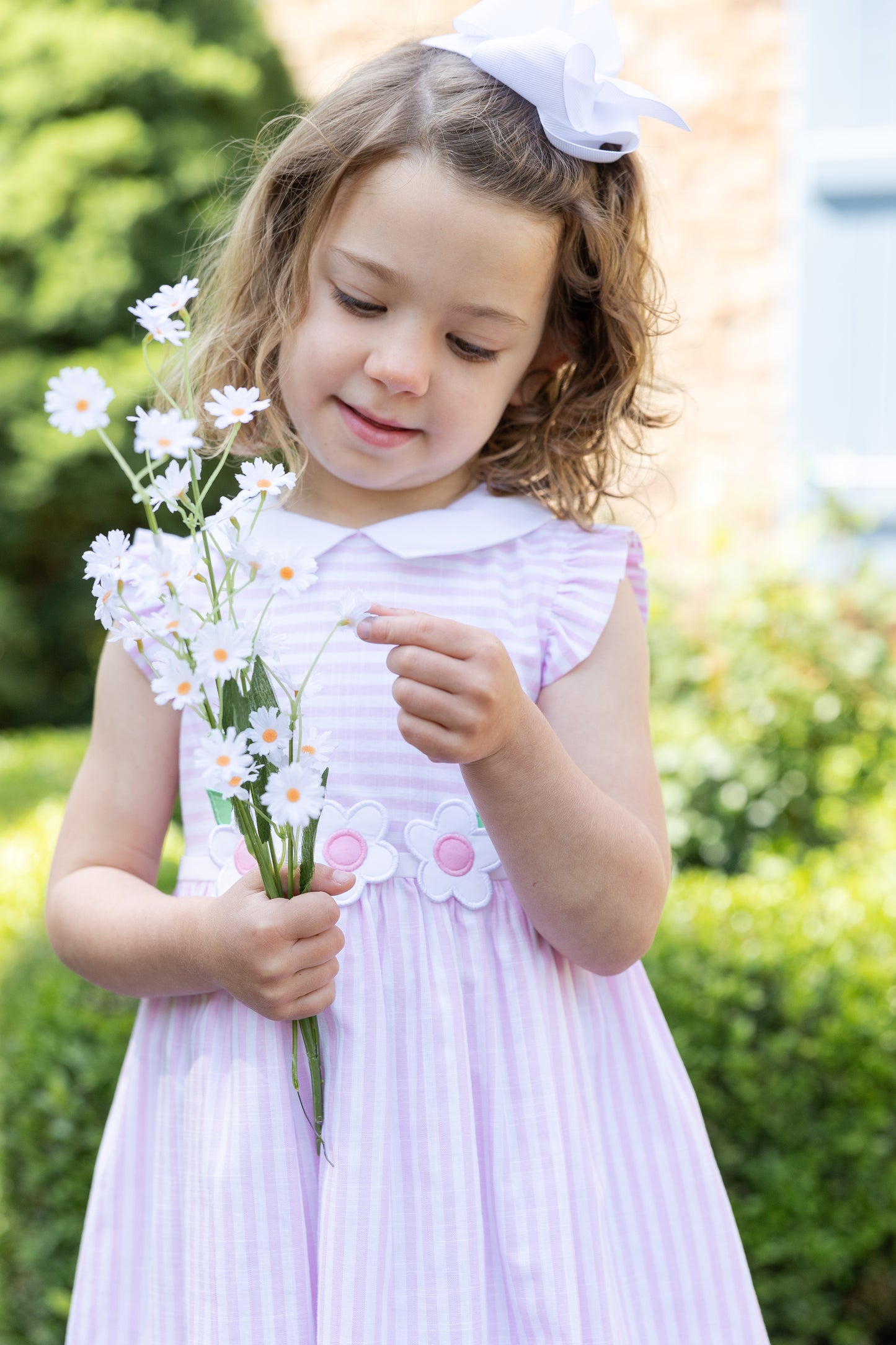 Florence Eiseman Linen-look Stripe Dress With Flowers