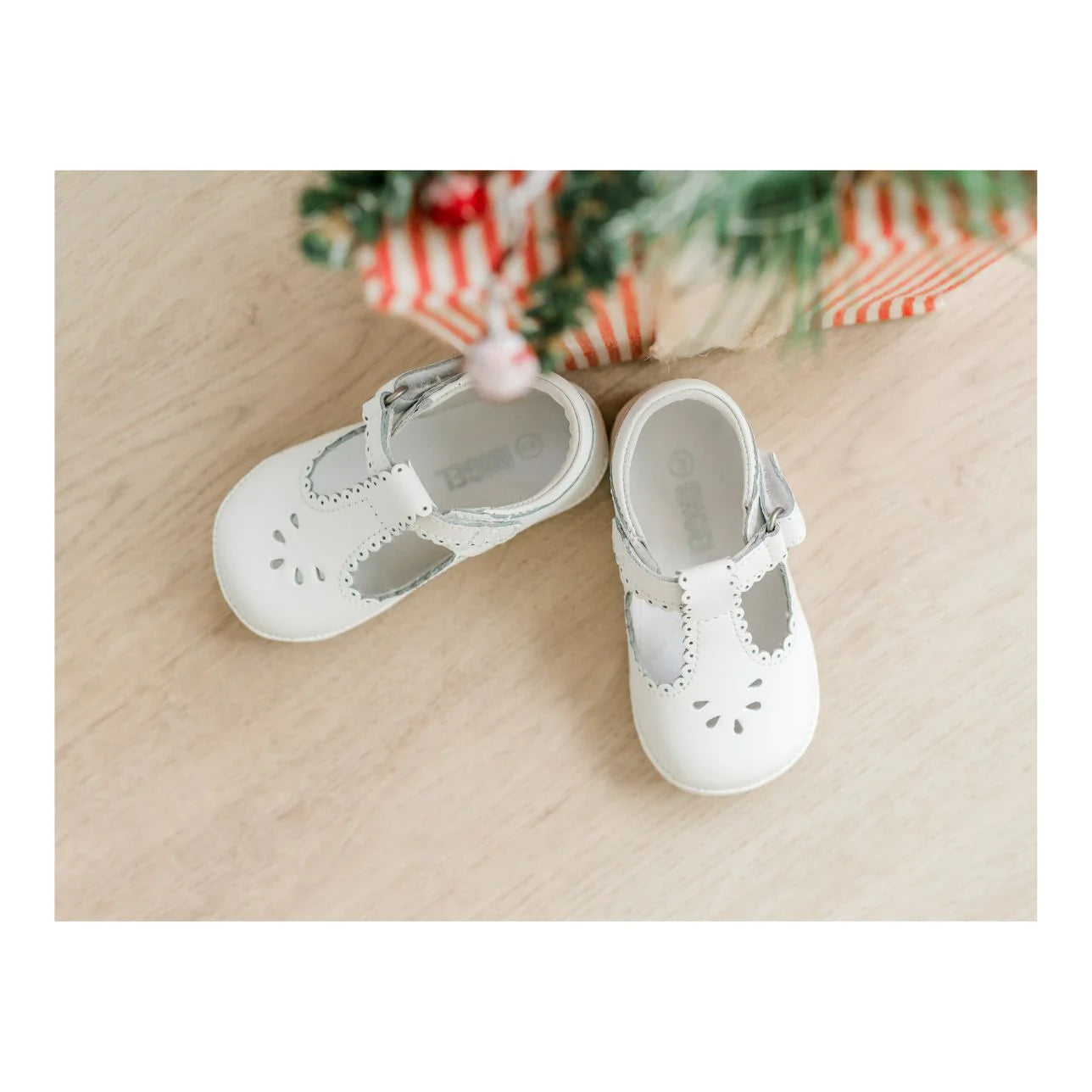 L'Amour Dottie Scalloped T-Strap Mary Jane