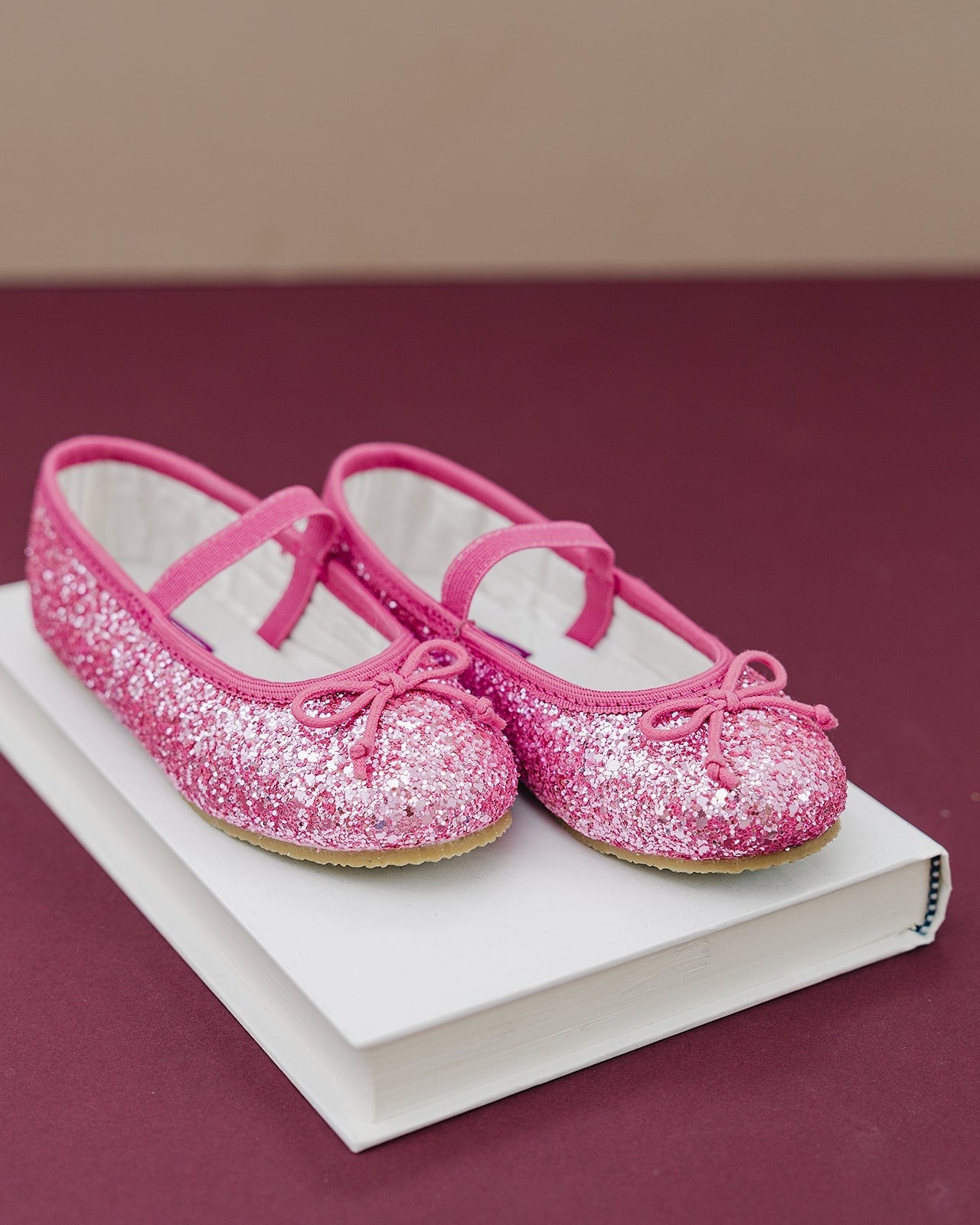 L'Amour Victoria Sparkle Glitter Flat