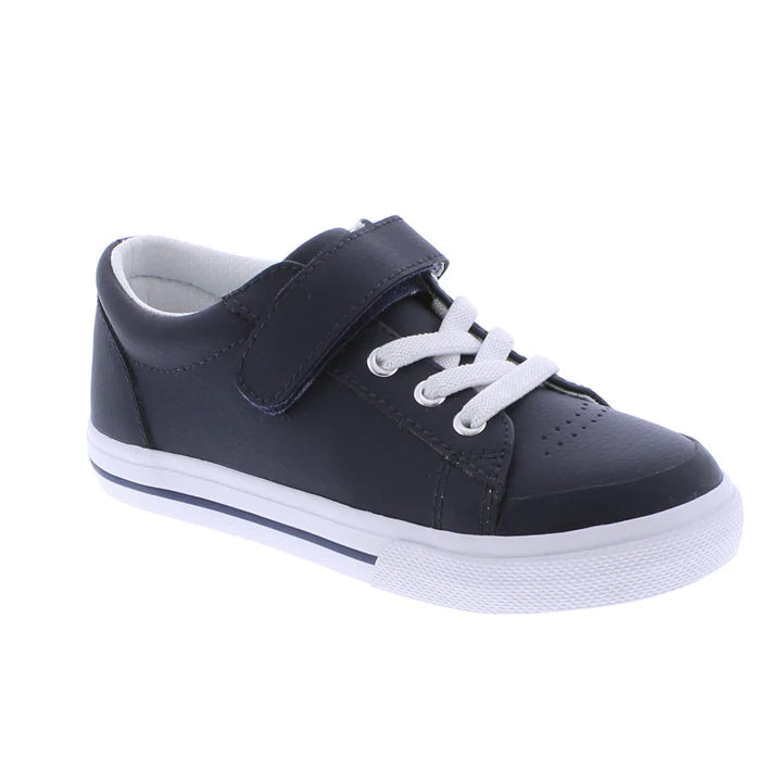 Footmates Reese Leather Sneaker